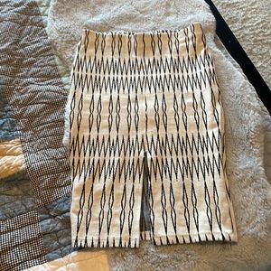 Zara patterned stretchy pencil skirt size Medium